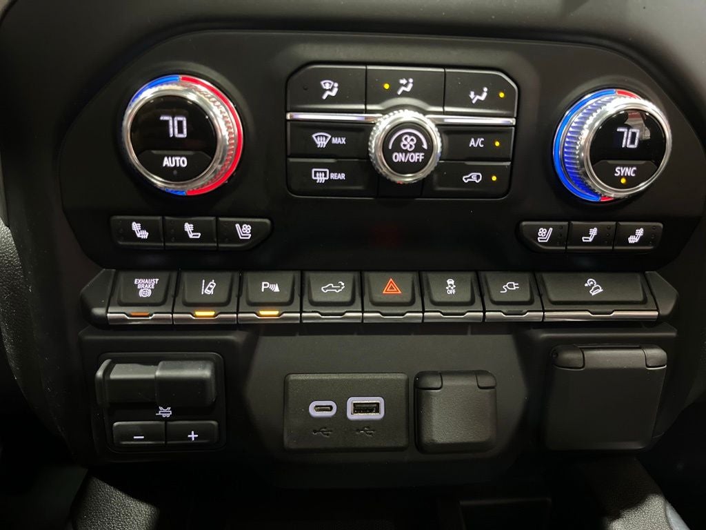 2021 GMC Sierra 3500HD Denali