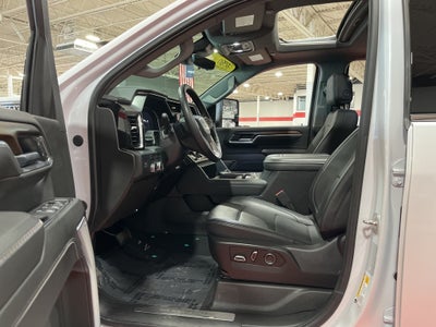 2024 GMC Sierra 3500HD Denali