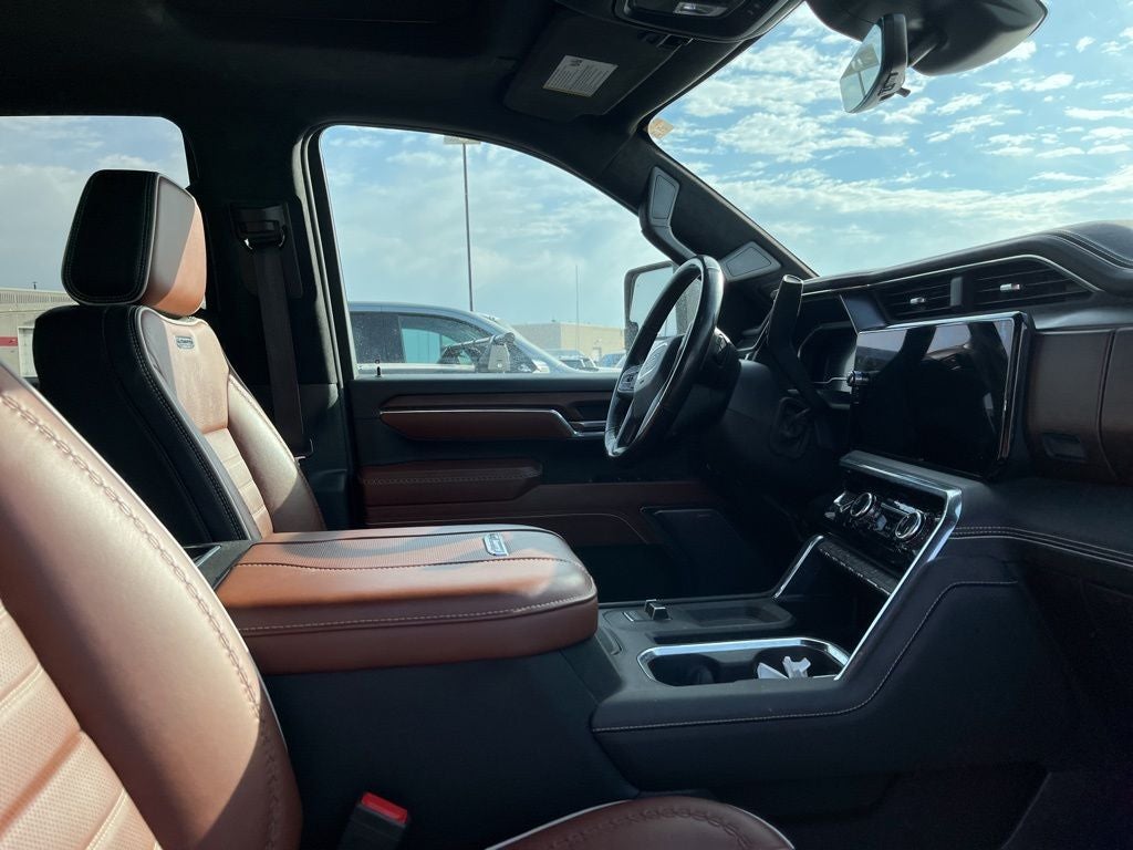 2024 GMC Sierra 3500HD Denali Ultimate