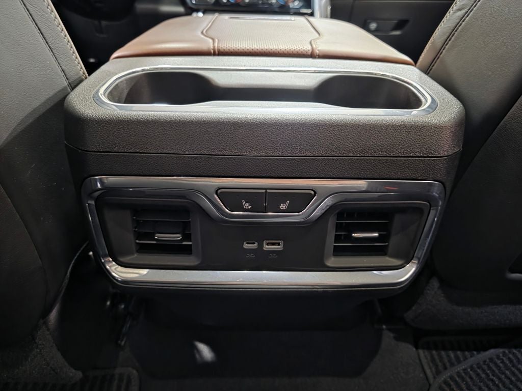 2024 GMC Sierra 3500HD Denali Ultimate