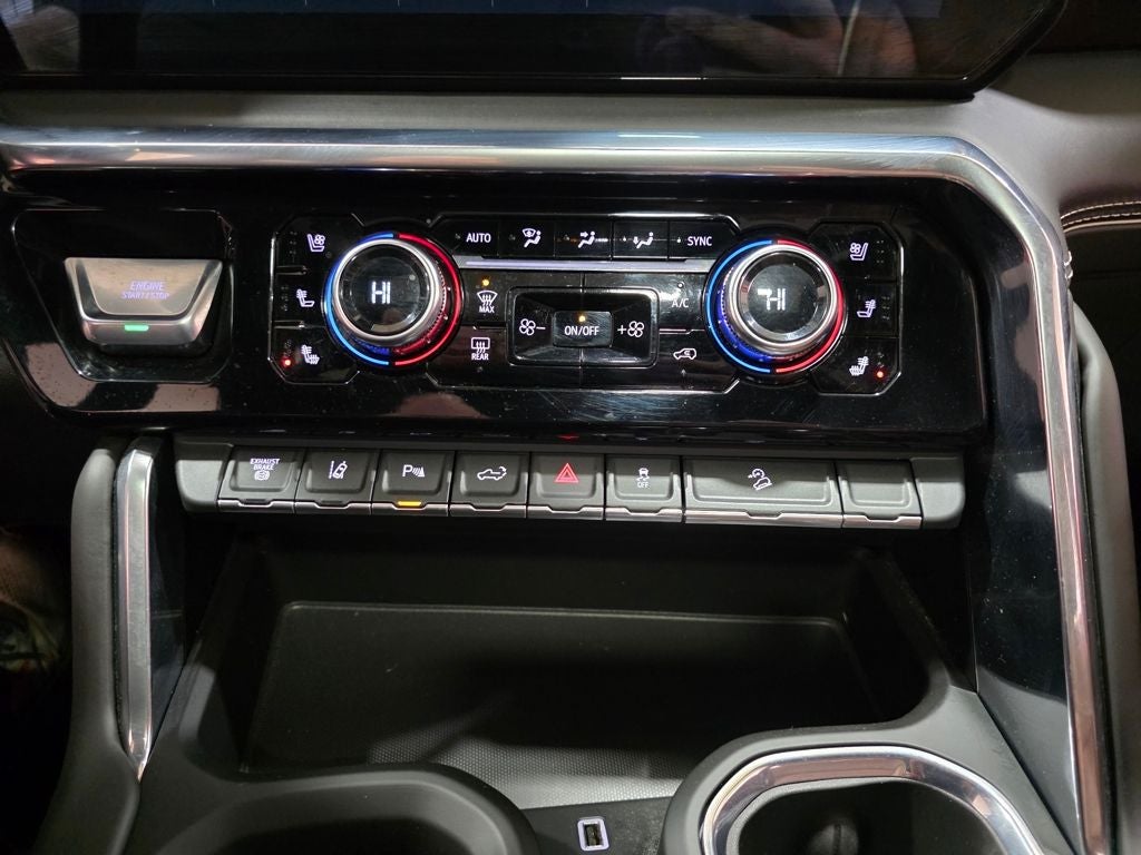 2024 GMC Sierra 3500HD Denali Ultimate