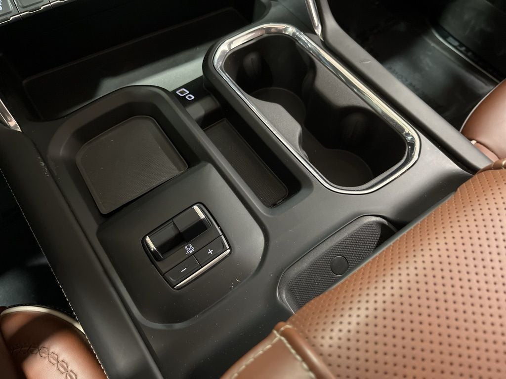 2024 GMC Sierra 3500HD Denali Ultimate