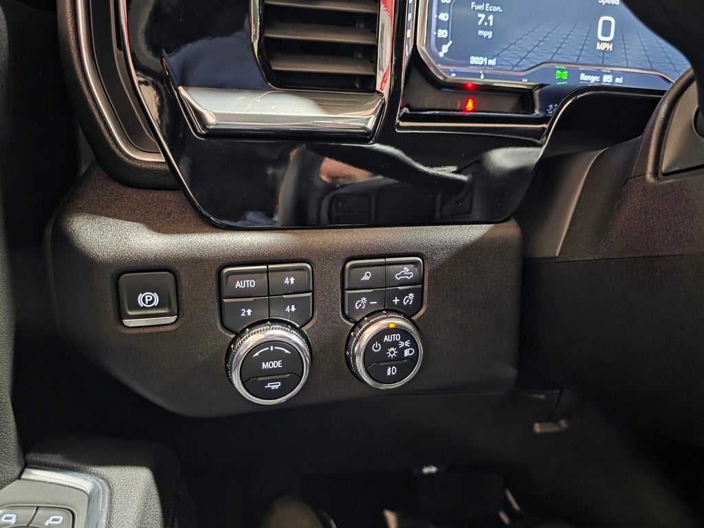2025 GMC Sierra 2500HD SLT