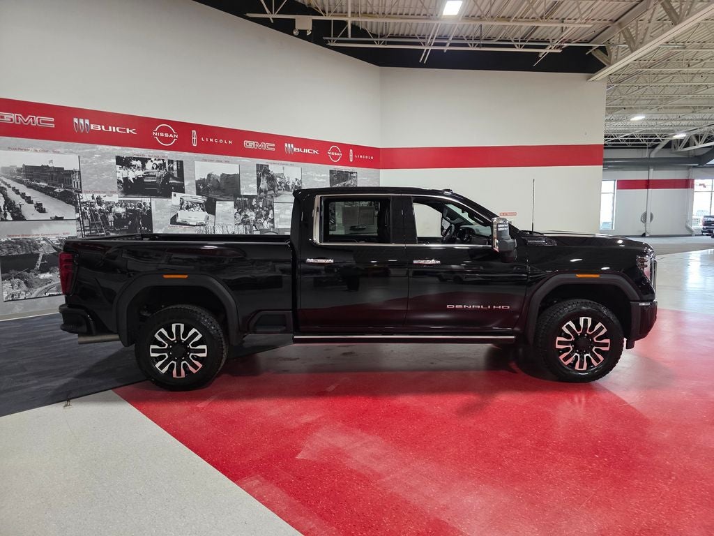 2025 GMC Sierra 3500HD Denali Ultimate