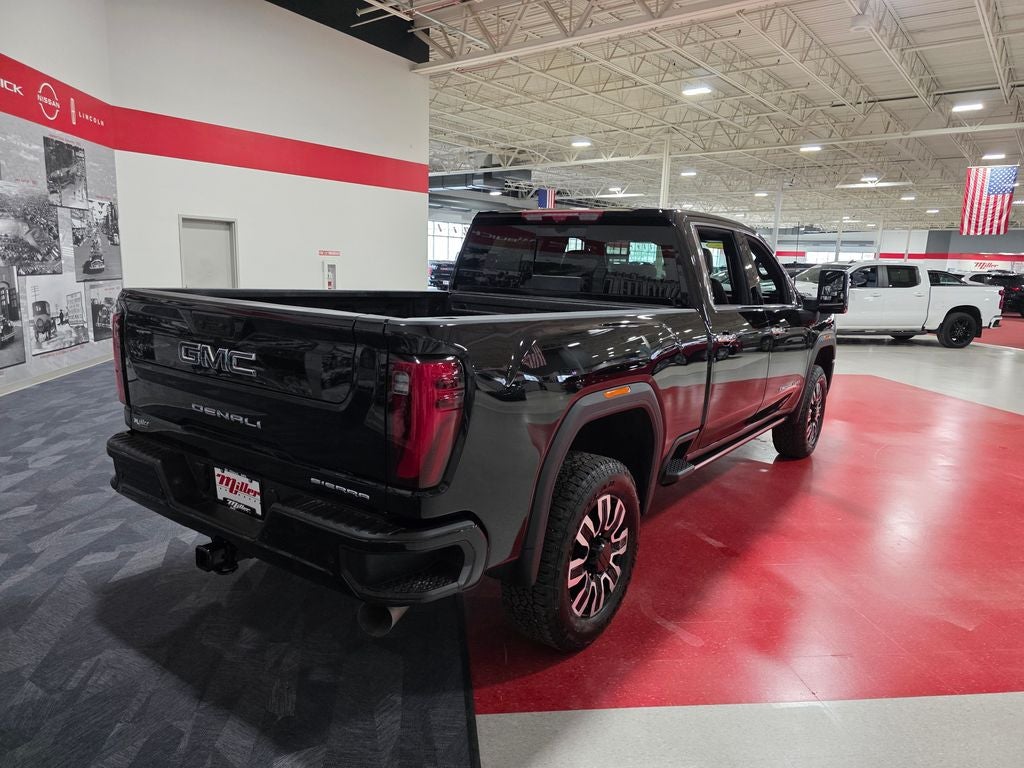 2025 GMC Sierra 3500HD Denali Ultimate