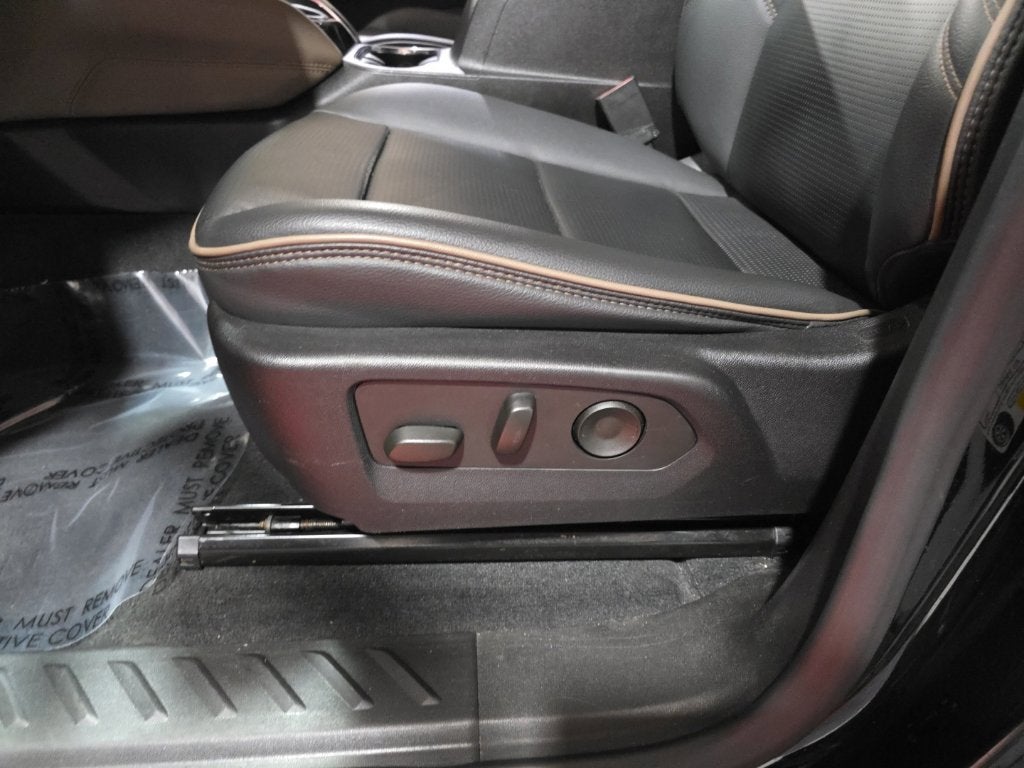 2023 GMC Canyon Denali Carbravo Certified