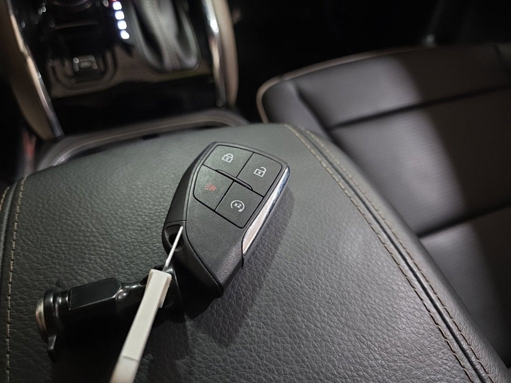 2023 GMC Canyon Denali Carbravo Certified