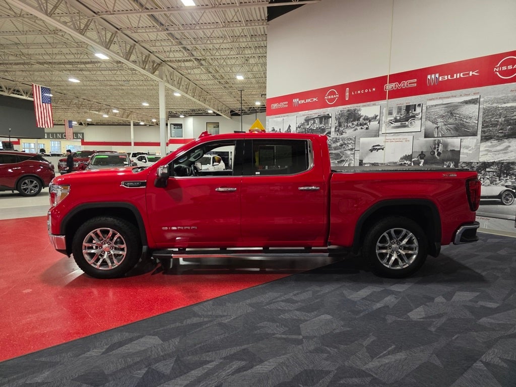 2021 GMC Sierra 1500 SLT