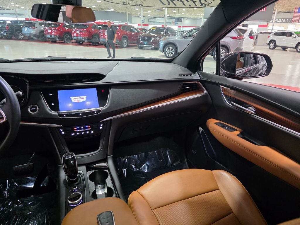 2020 Cadillac XT5 Premium Luxury