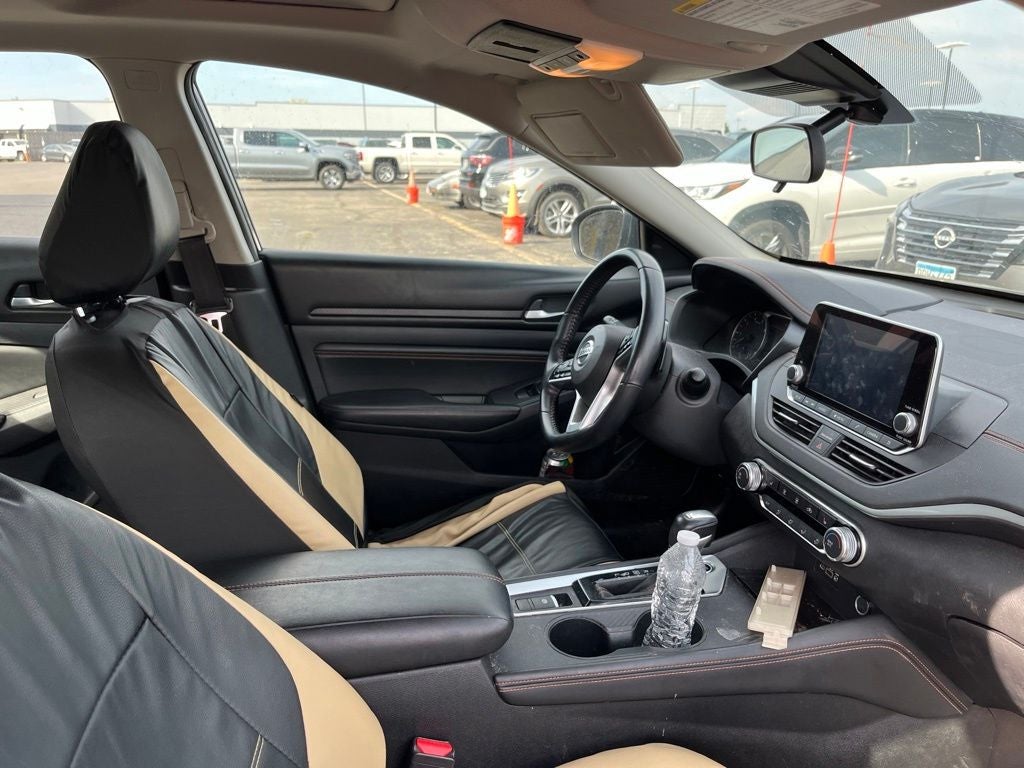 2020 Nissan Altima 2.5 SR