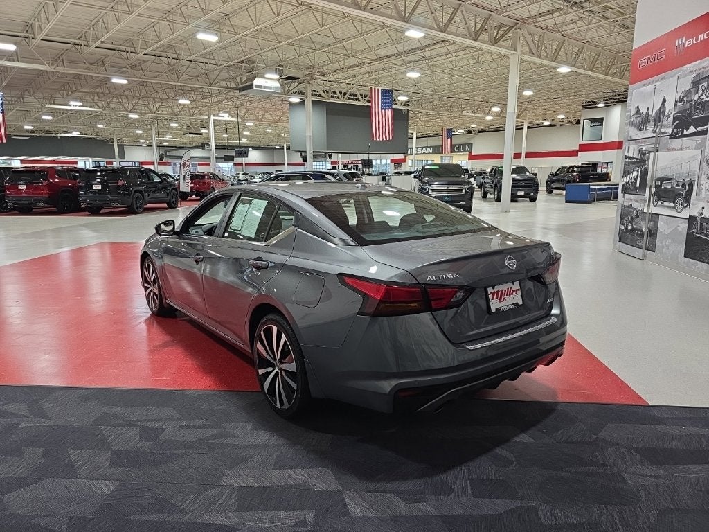 2020 Nissan Altima 2.5 SR