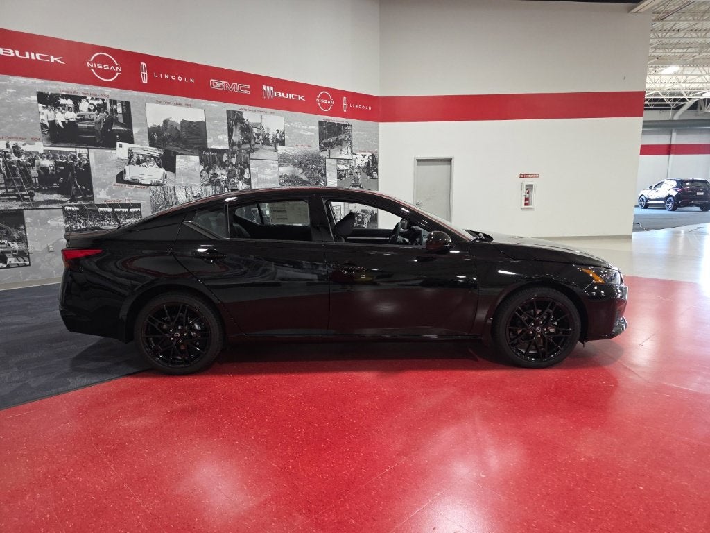 2026 Nissan Altima 2.5 SR