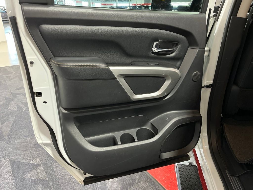 2017 Nissan Titan SL Carbravo Certified