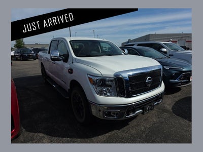 2017 Nissan Titan SL