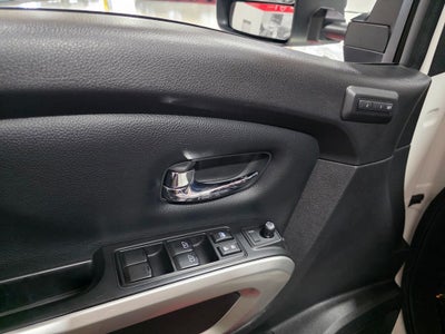 2017 Nissan Titan SL