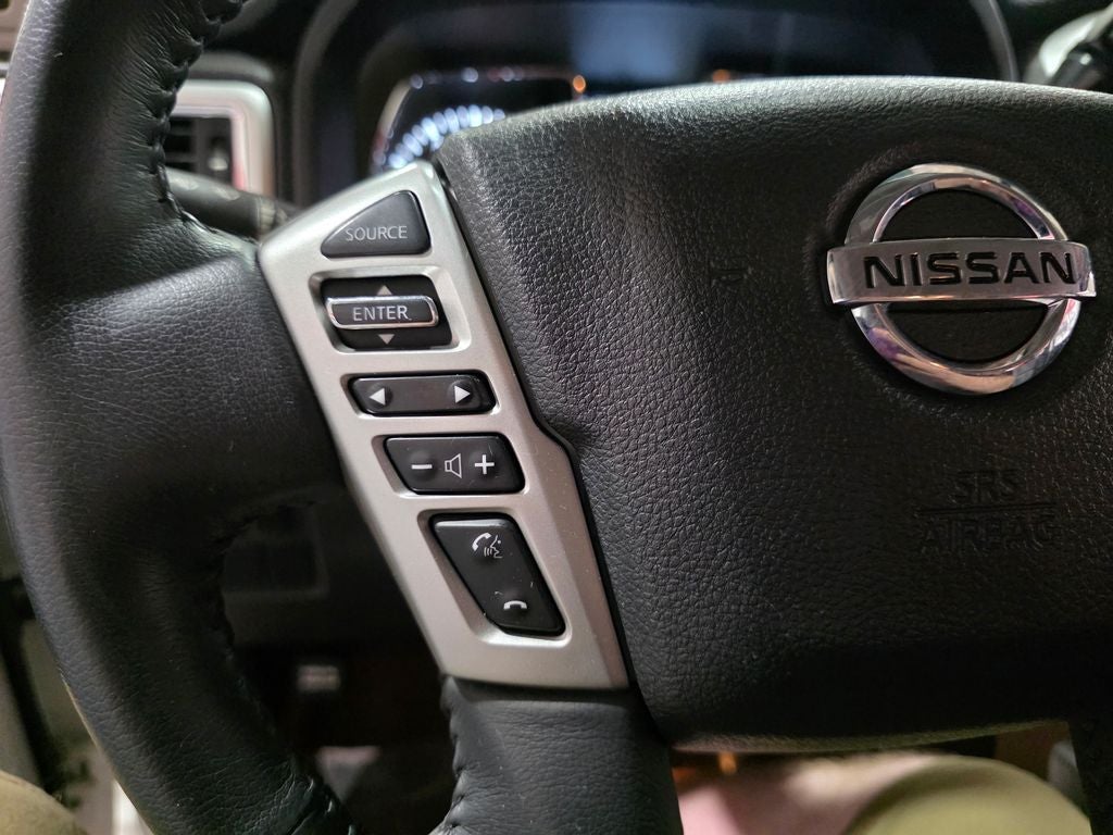 2017 Nissan Titan SL
