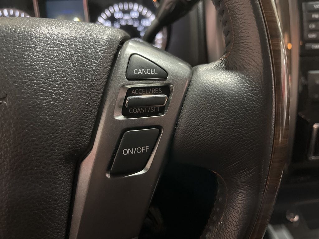 2016 Nissan Titan XD Platinum Reserve Carbravo