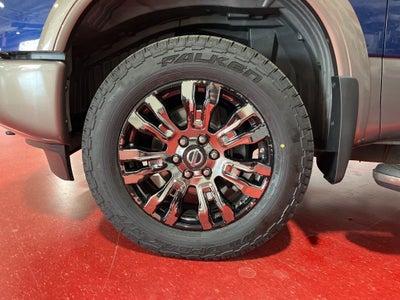 2016 Nissan Titan XD Platinum Reserve Carbravo