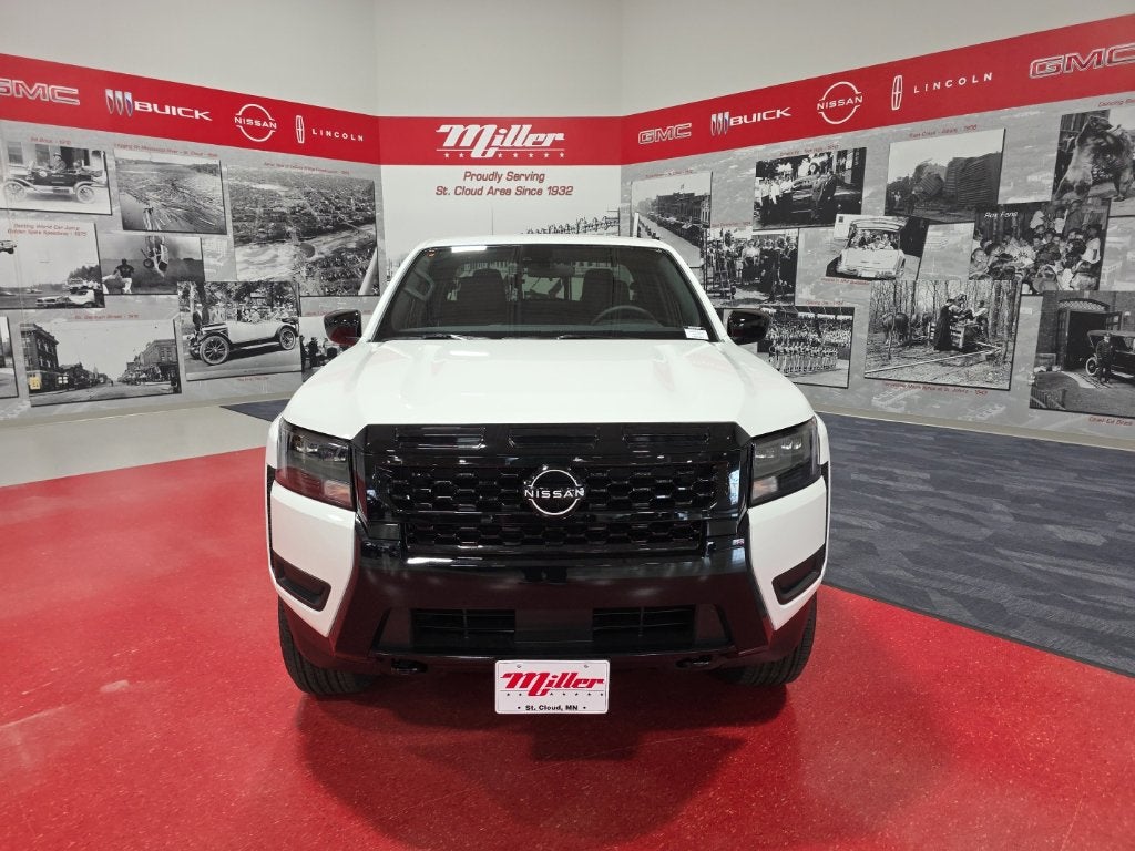 2027 Nissan Frontier SV