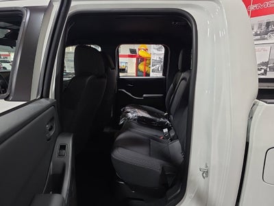 2027 Nissan Frontier SV