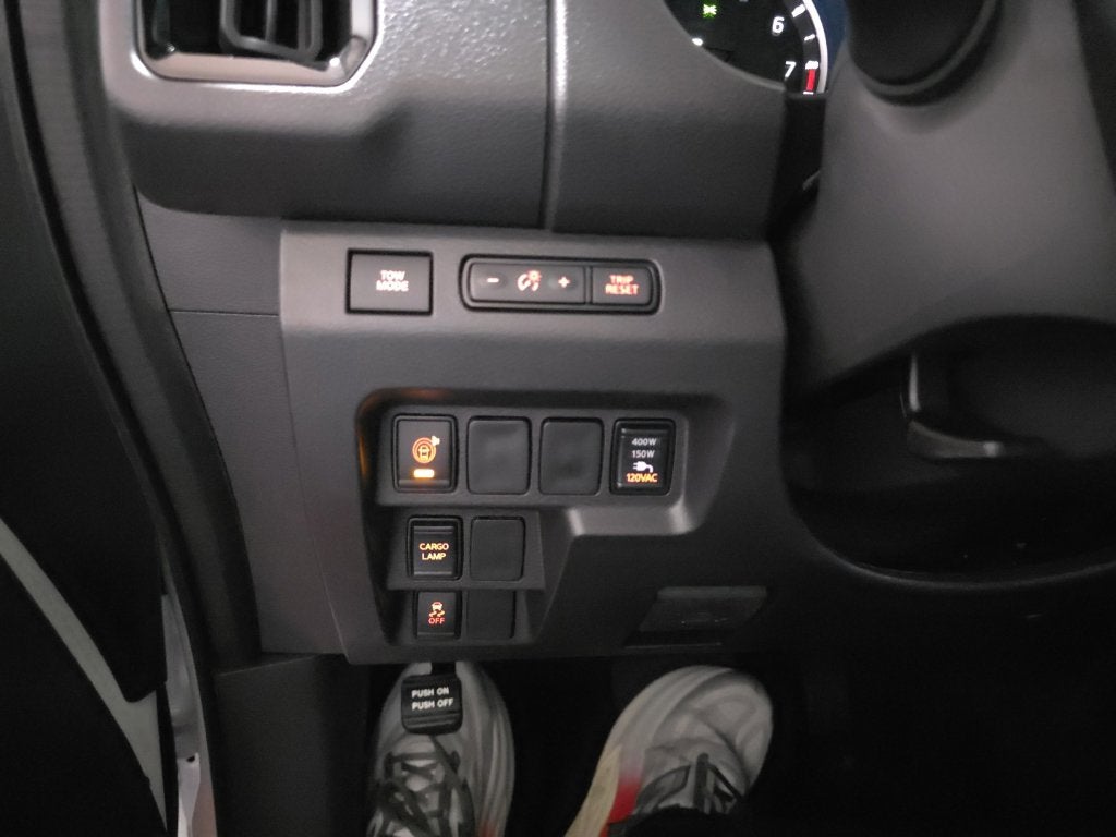 2027 Nissan Frontier SV