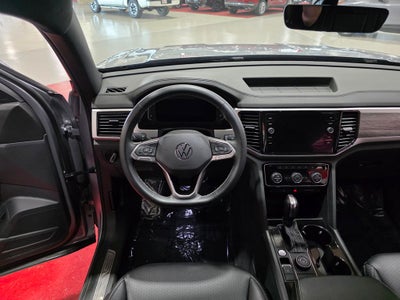 2022 Volkswagen Atlas Cross Sport 3.6L V6 SE w/Technology