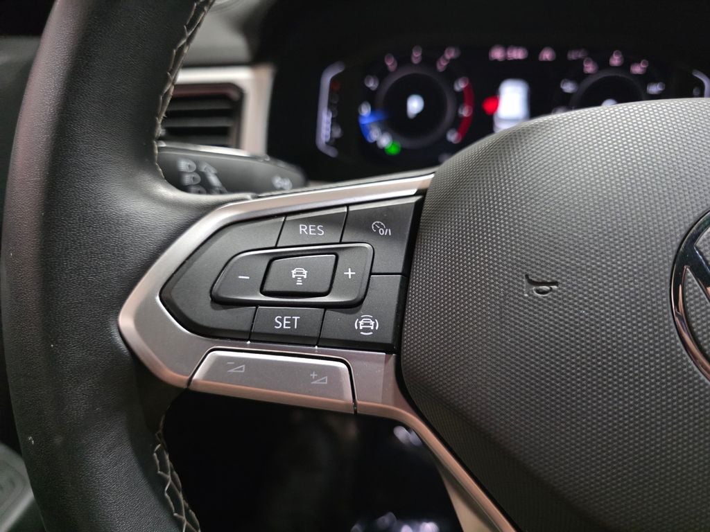 2022 Volkswagen Atlas Cross Sport 3.6L V6 SE w/Technology