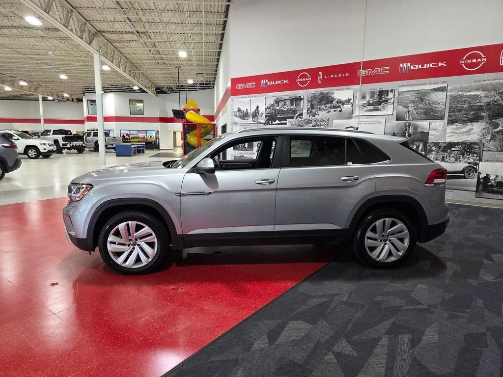 2022 Volkswagen Atlas Cross Sport 3.6L V6 SE w/Technology