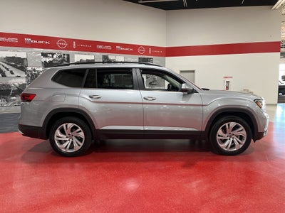 2022 Volkswagen Atlas 3.6L V6 SE w/Technology