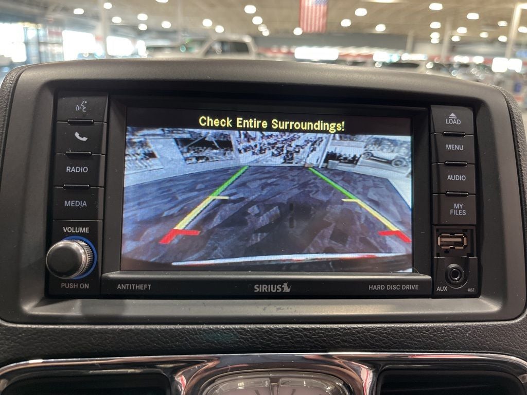 2016 Chrysler Town & Country Touring