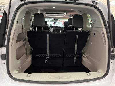 2024 Chrysler Pacifica Limited Carbravo CPO