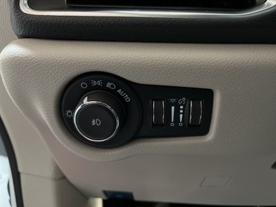 2024 Chrysler Pacifica Limited Carbravo CPO