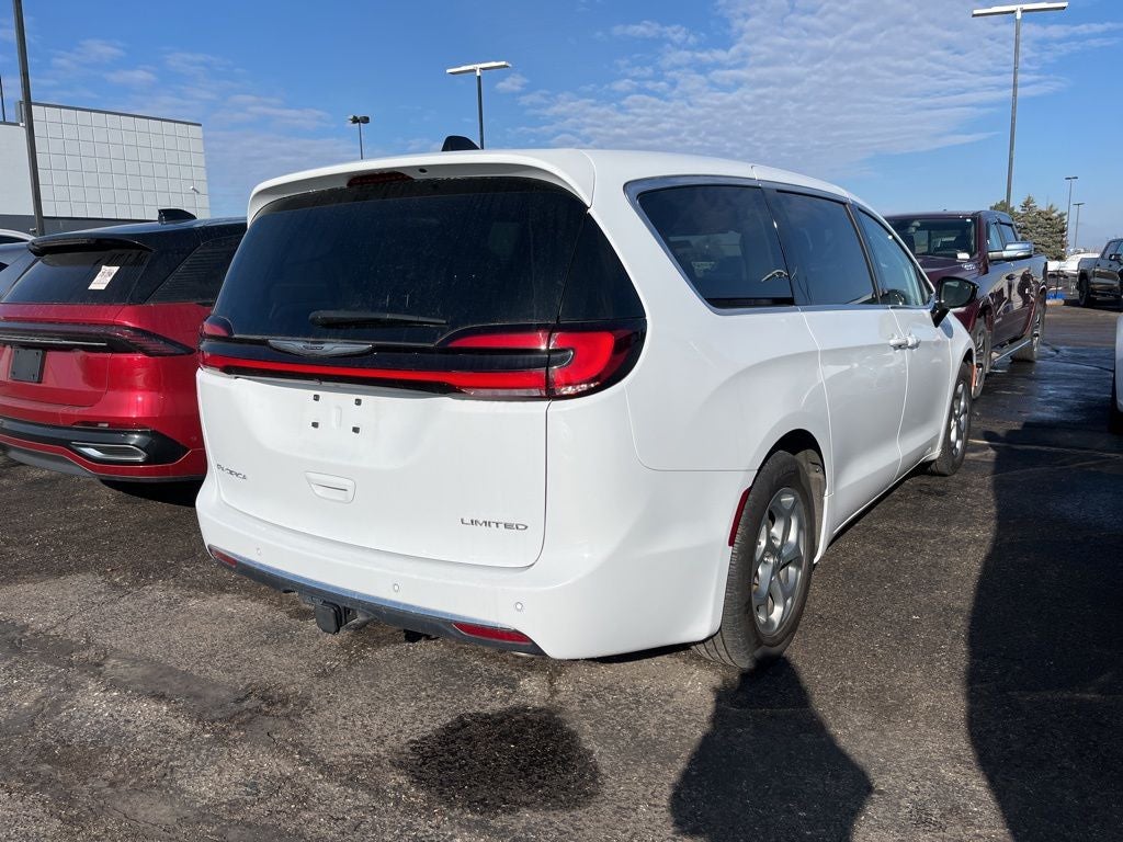 2024 Chrysler Pacifica Limited