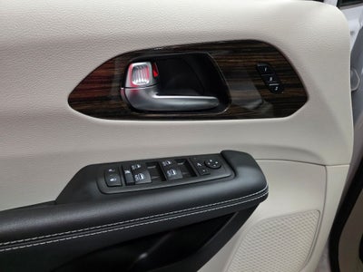 2024 Chrysler Pacifica Limited Carbravo CPO
