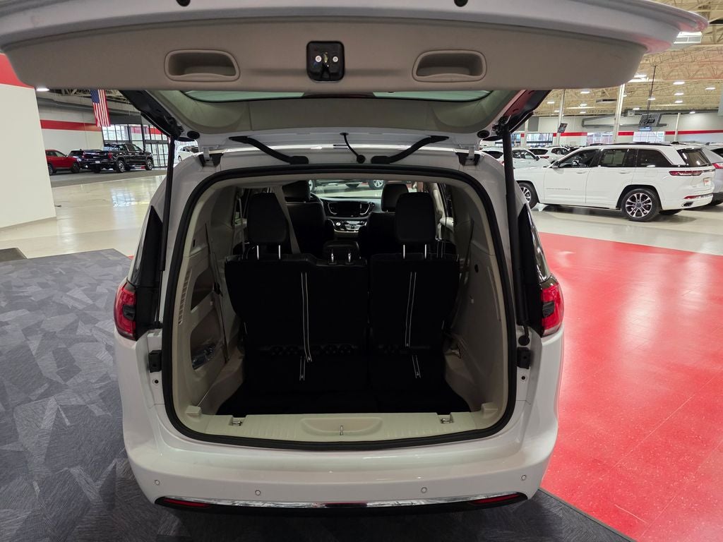 2024 Chrysler Pacifica Limited
