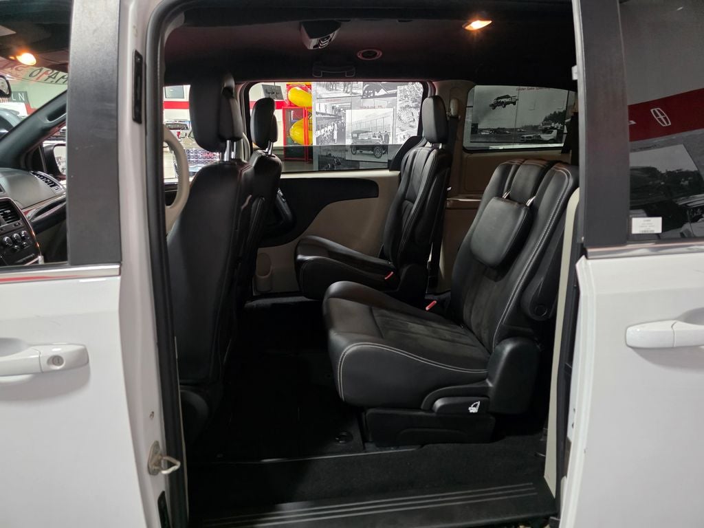 2020 Dodge Grand Caravan SXT
