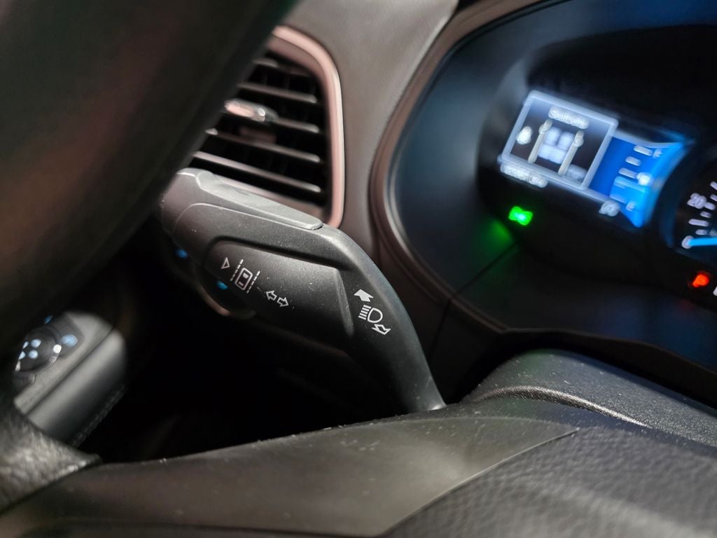 2024 Ford Edge SE Carbravo Certified