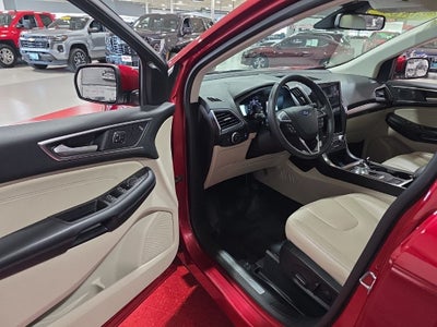 2022 Ford Edge Titanium Carbravo Certified
