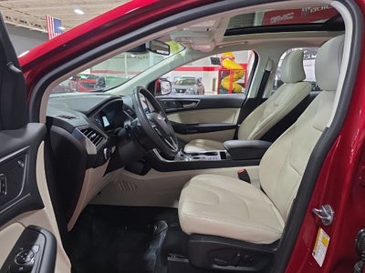 2022 Ford Edge Titanium Carbravo Certified