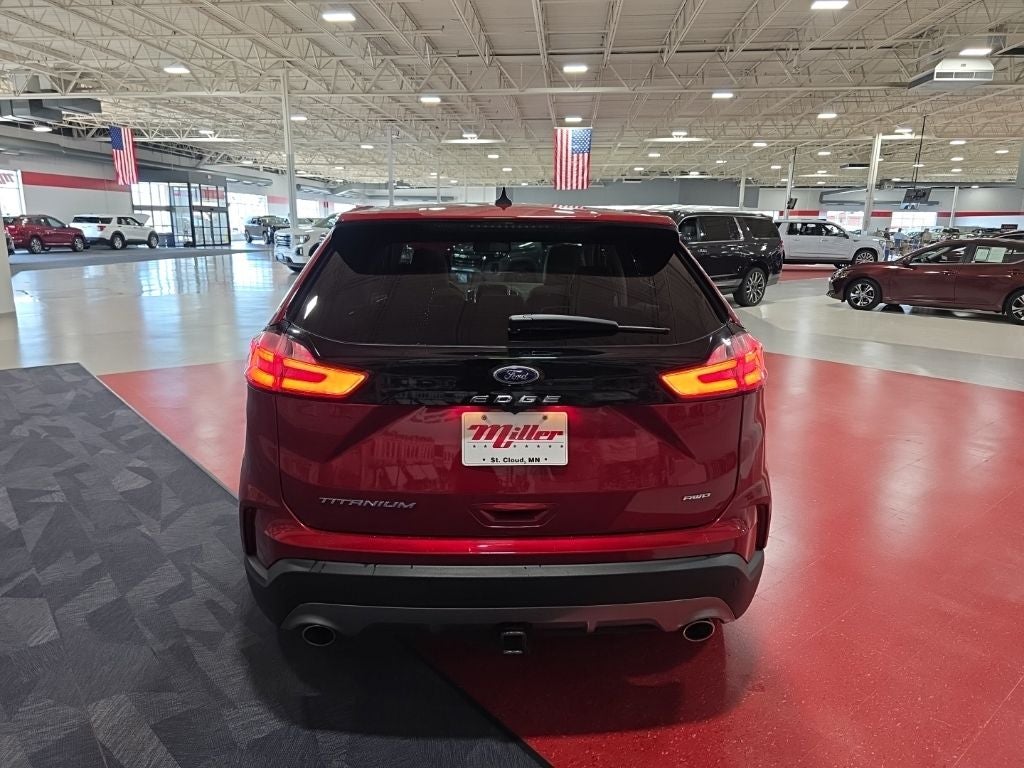 2022 Ford Edge Titanium Carbravo Certified