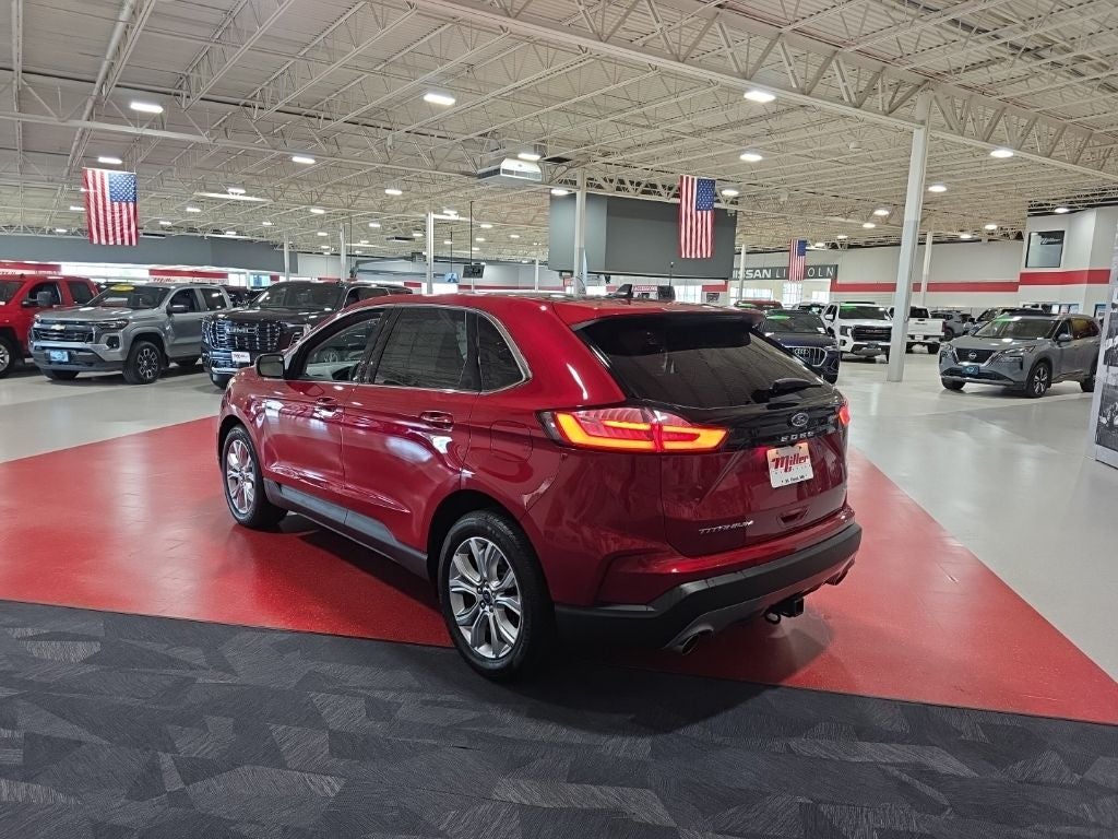 2022 Ford Edge Titanium Carbravo Certified