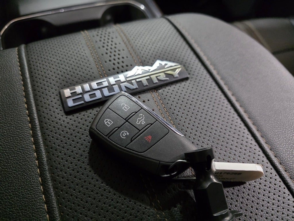 2024 Chevrolet Silverado 2500HD High Country