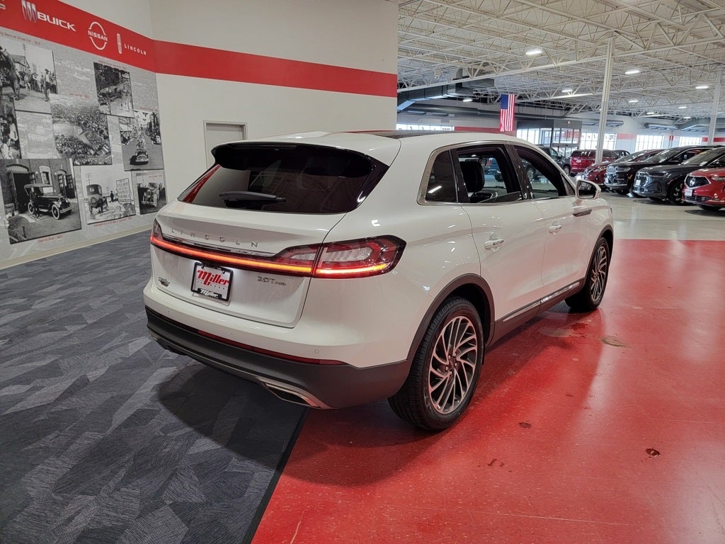 2020 Lincoln Nautilus Reserve