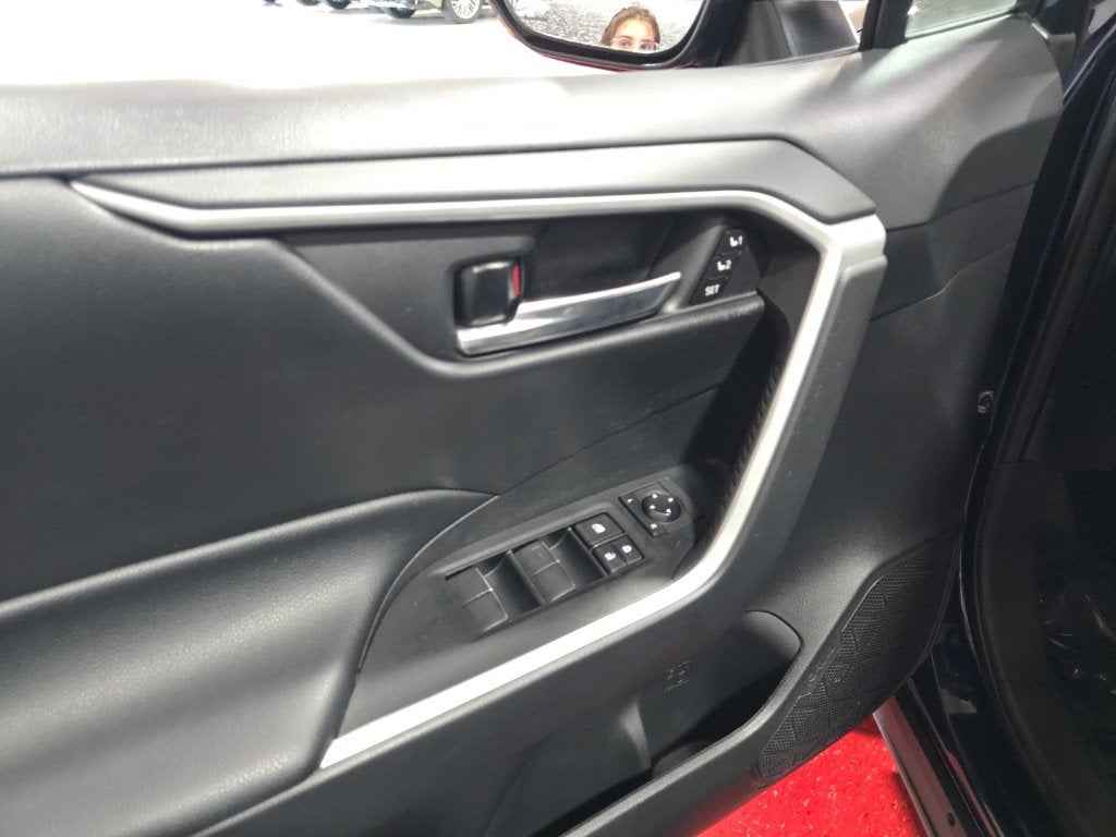 2021 Toyota RAV4 XLE Premium Carbravo Certified