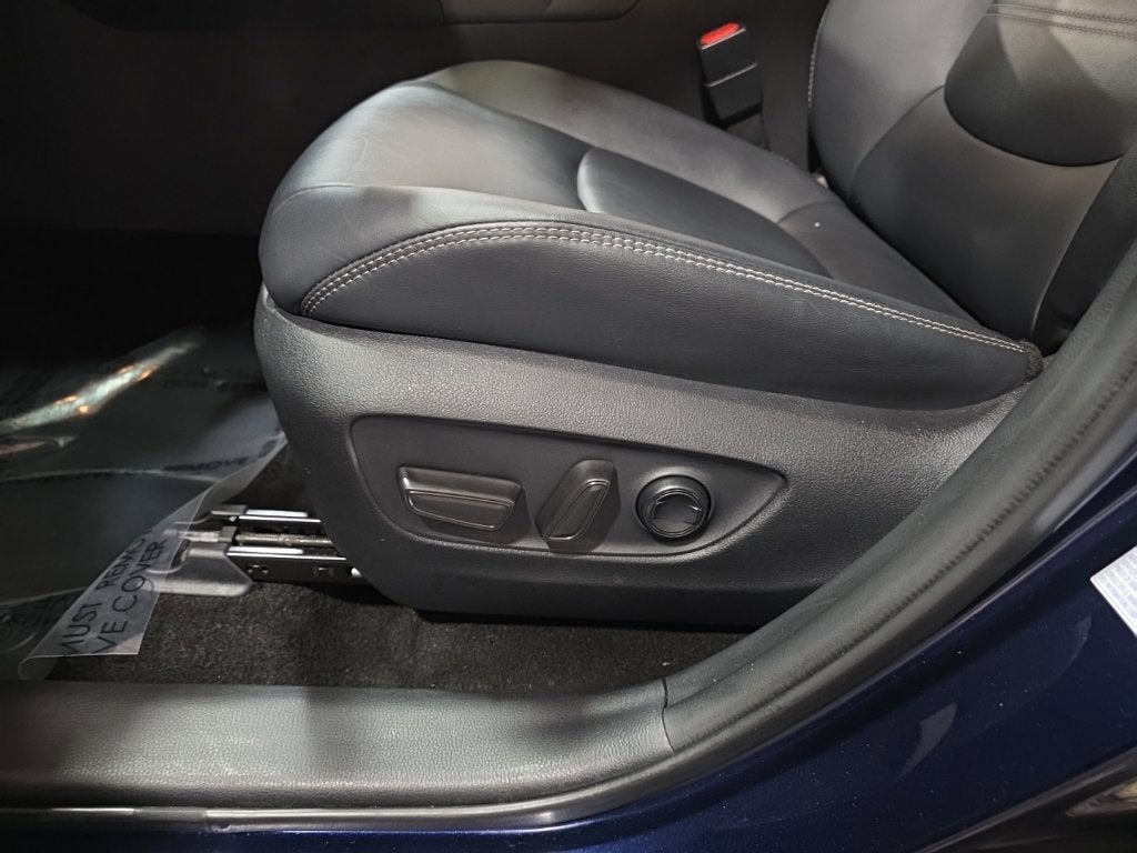 2021 Toyota RAV4 XLE Premium Carbravo Certified