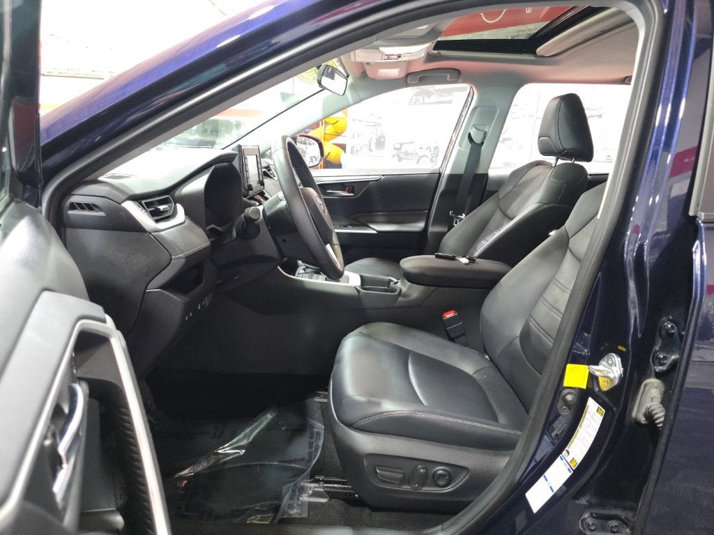 2021 Toyota RAV4 XLE Premium Carbravo Certified