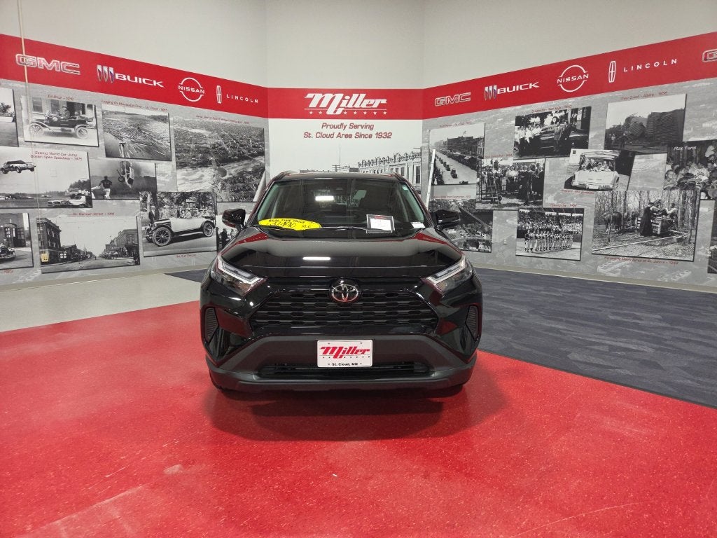 2025 Toyota RAV4 XLE Carbravo Certified