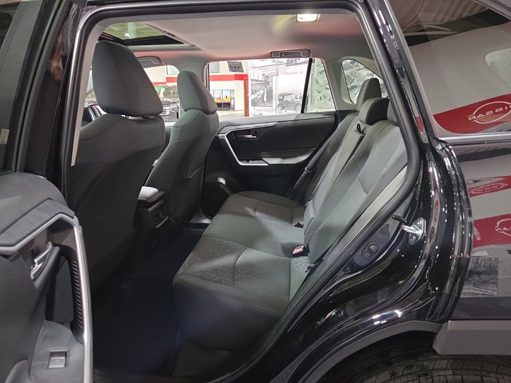 2025 Toyota RAV4 XLE Carbravo Certified