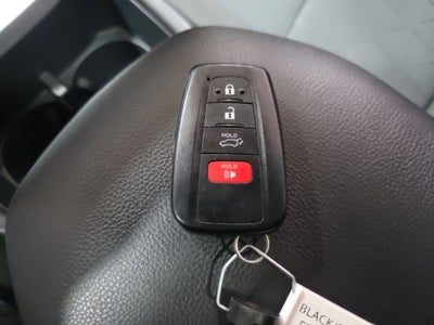 2025 Toyota RAV4 XLE Carbravo Certified