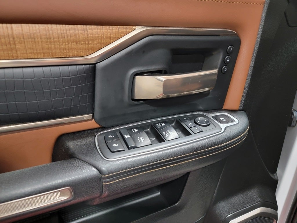 2019 RAM 3500 Laramie Longhorn